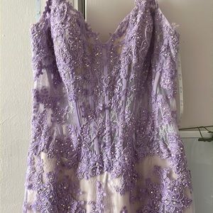 Prom dress worn once lite purple size 4